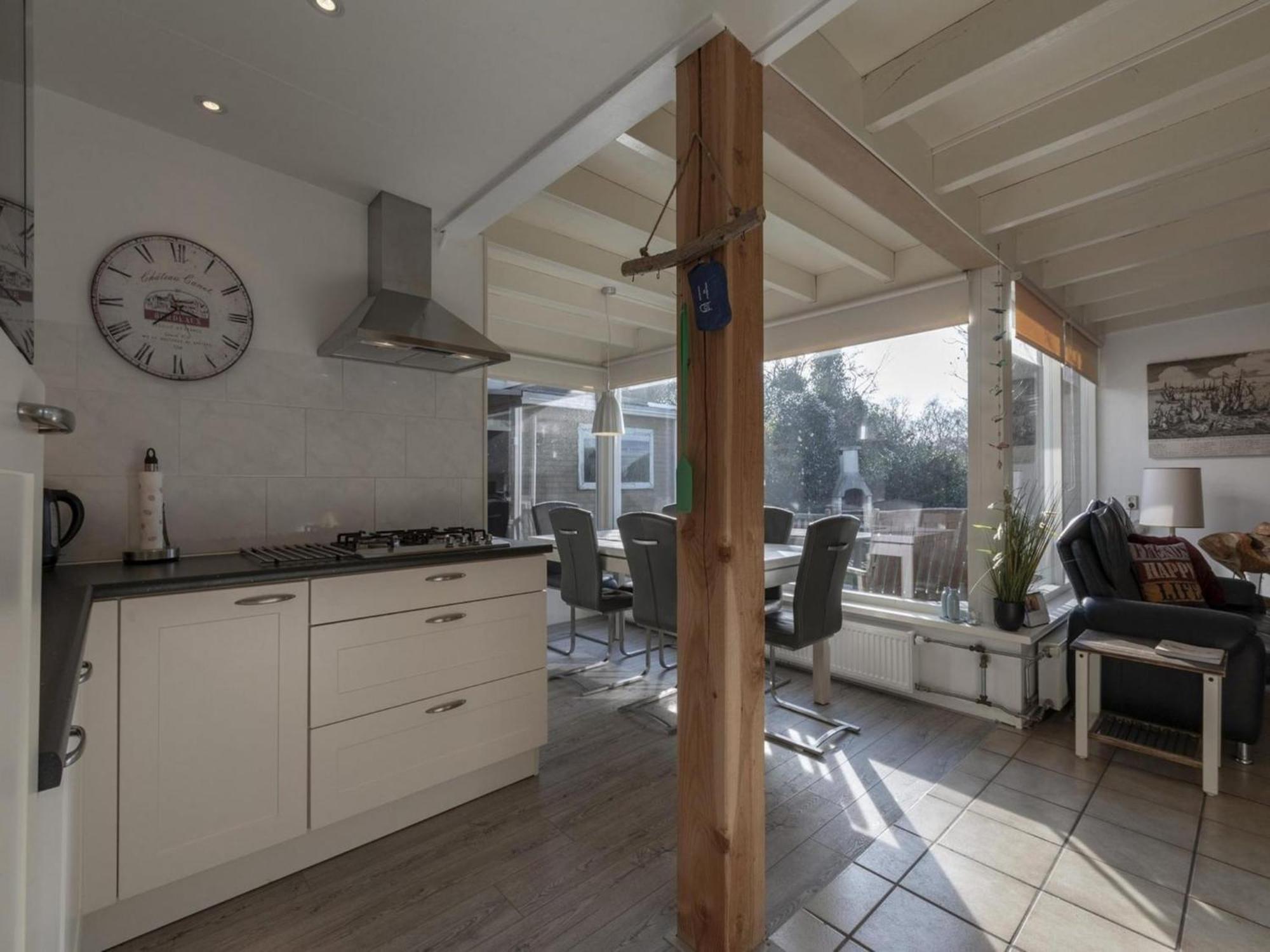 Stylish Bungalow With A Large Garden Sint Maartensvlotbrug Екстер'єр фото