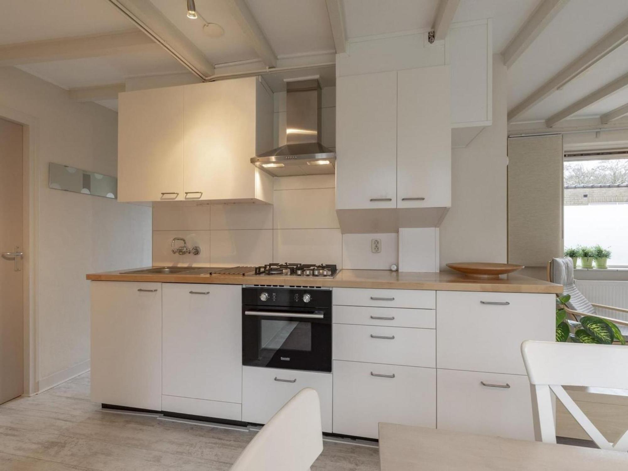 Stylish Bungalow With A Large Garden Sint Maartensvlotbrug Екстер'єр фото